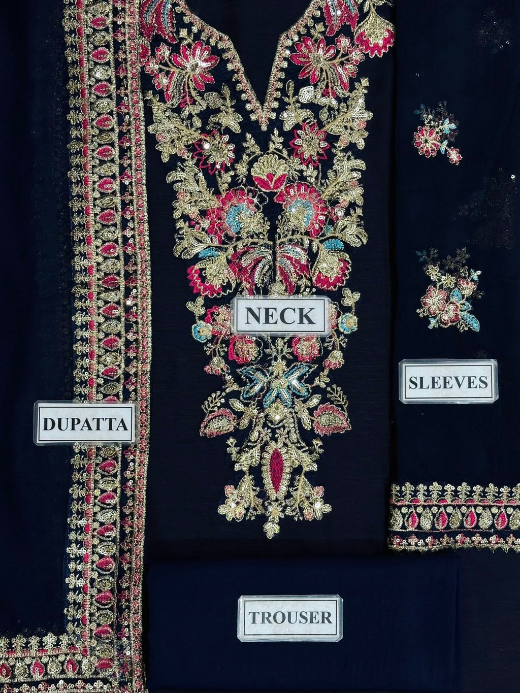 BRAND:BAROQUE Chiffion Embroidered Sequence Unstitced 3pc✓