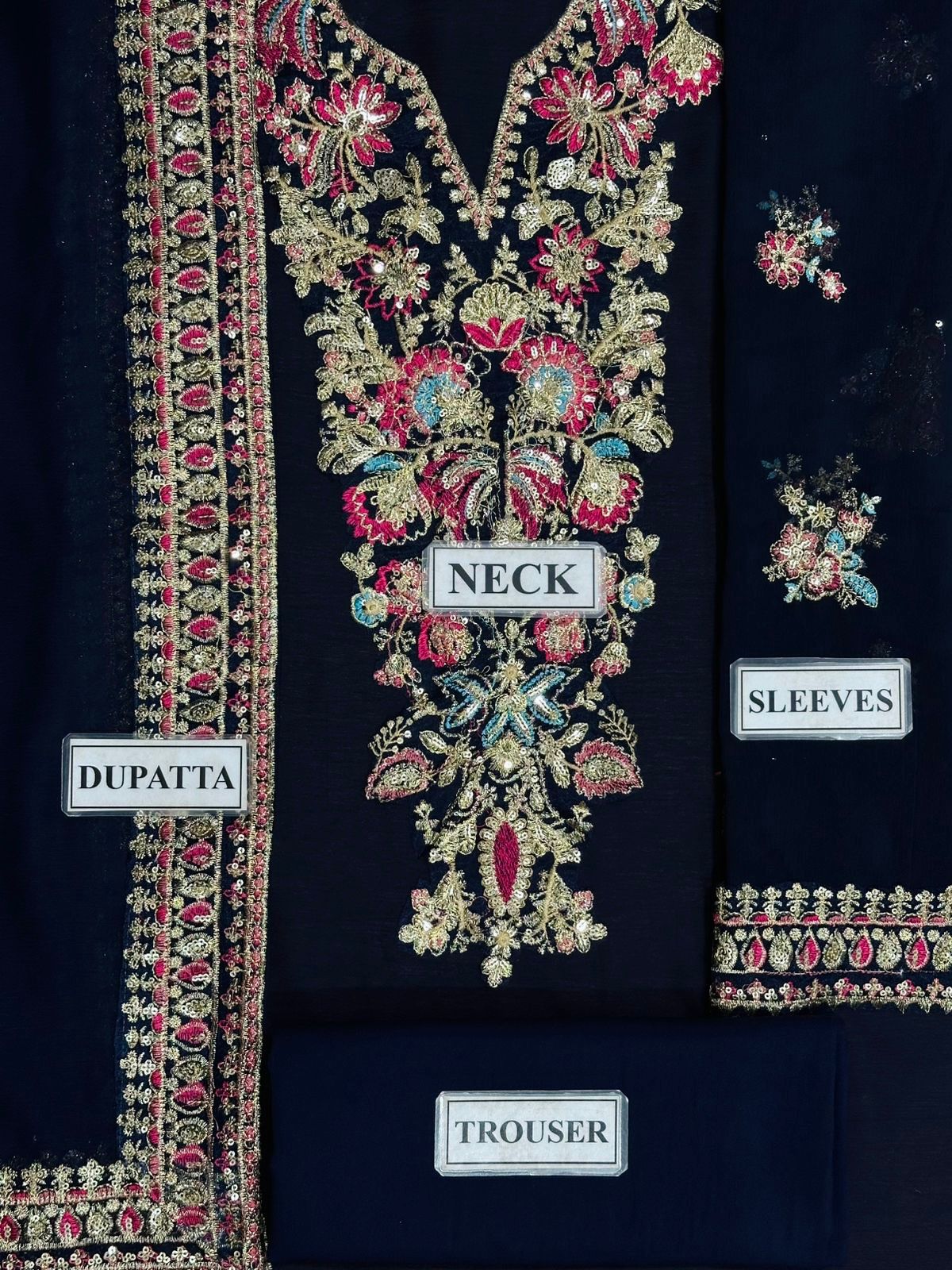 BRAND:BAROQUE Chiffion Embroidered Sequence Unstitced 3pc✓